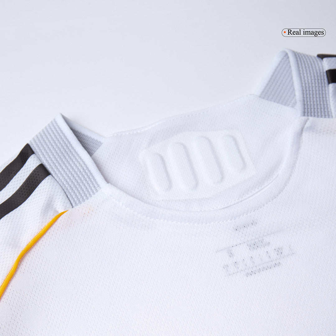Camiseta de fútbol local del Real Madrid CAMAVINGA #6 2025/26 auténtica