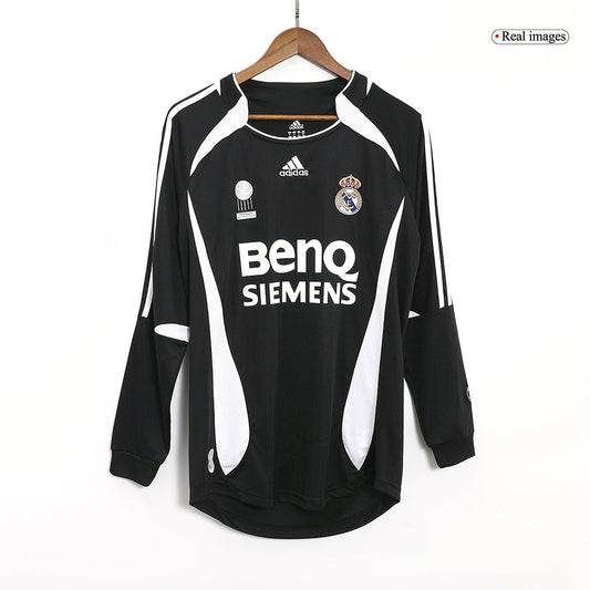 Camiseta de fútbol vintage de visitante del Real Madrid 2006/07, manga larga